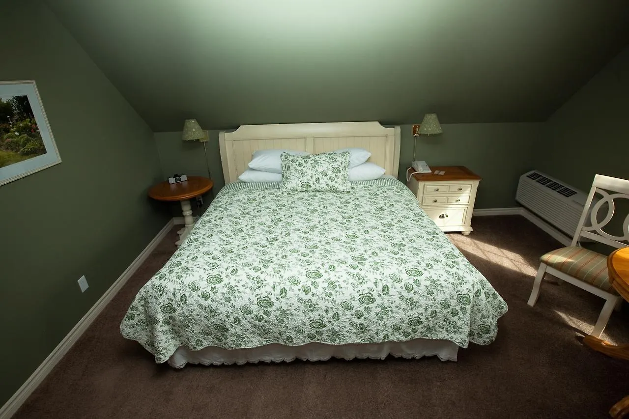 Strathmere Hotel Ottawa 4*,  Canada