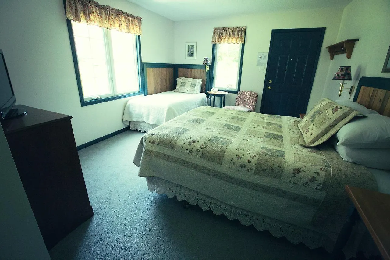 Strathmere Hotel Ottawa